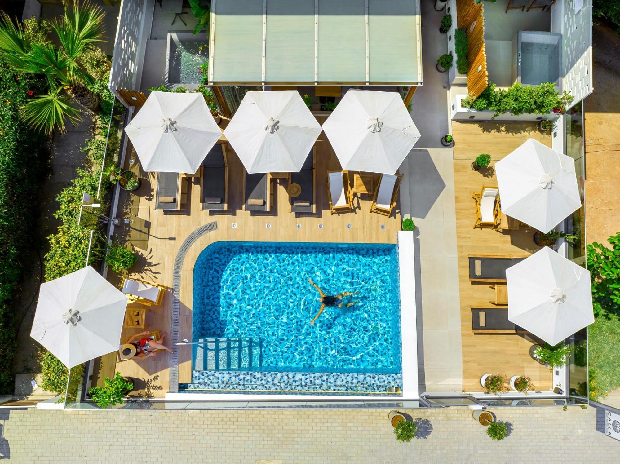 Calla Luxury Seafront Suites 레팀노 외부 사진